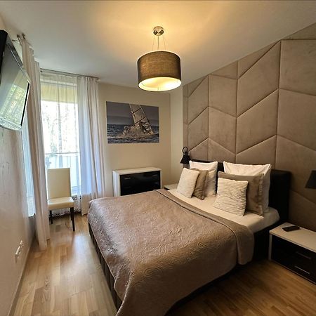 Aquamarina Z Garazem W Cenie By Baltic Home Miedzyzdroje Kültér fotó