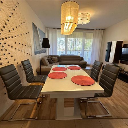 Aquamarina Z Garazem W Cenie By Baltic Home Miedzyzdroje Kültér fotó