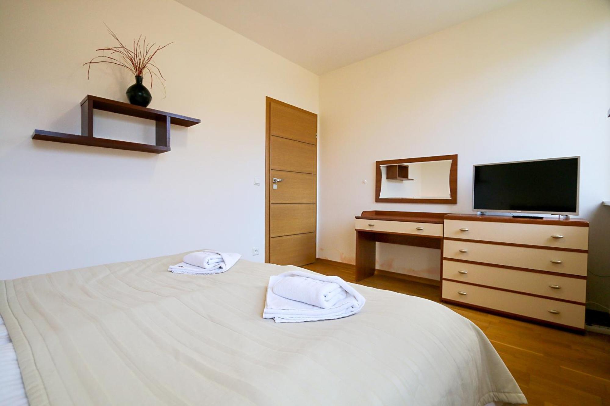Aquamarina Z Garazem W Cenie By Baltic Home Miedzyzdroje Kültér fotó
