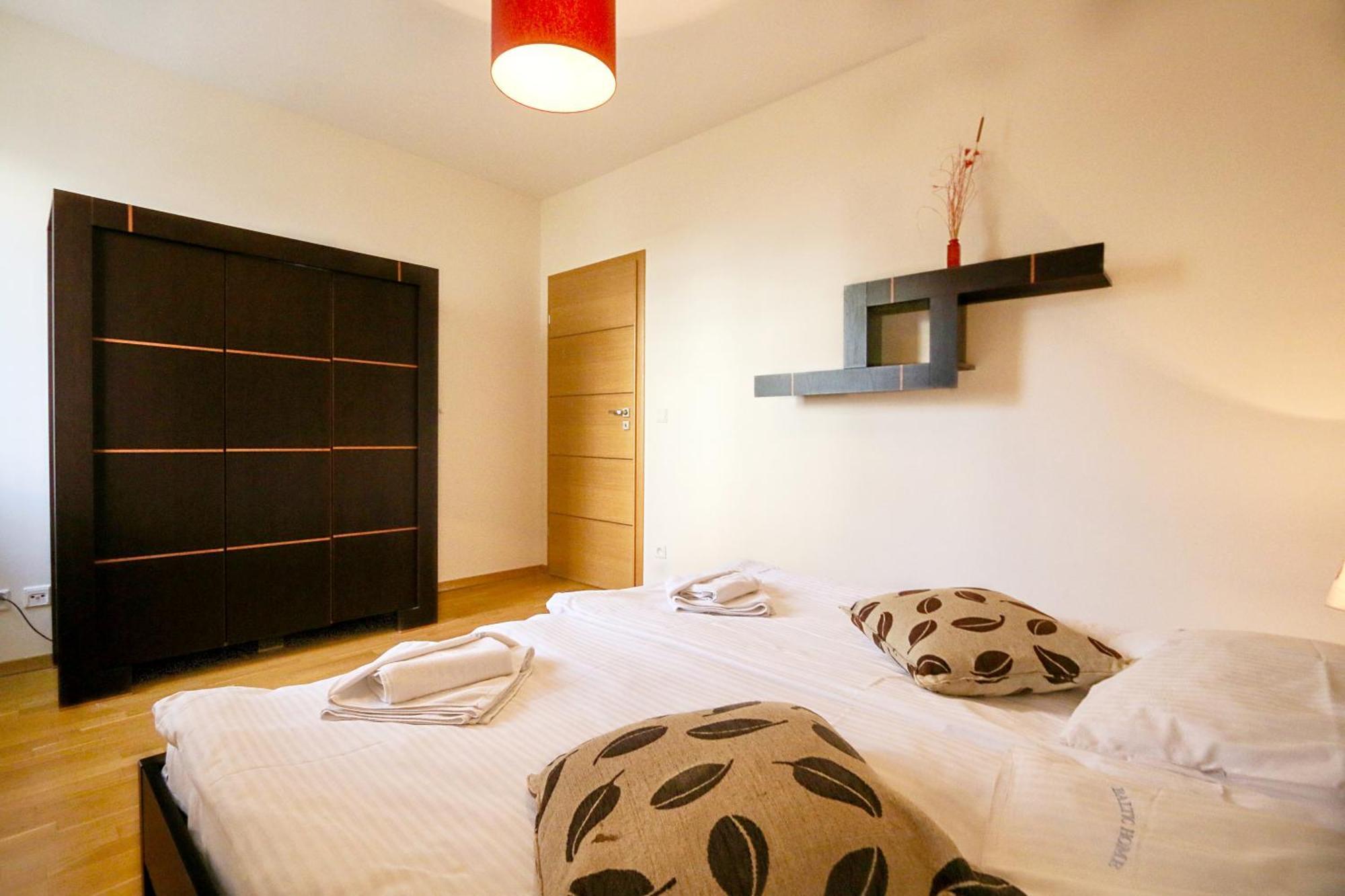 Aquamarina Z Garazem W Cenie By Baltic Home Miedzyzdroje Kültér fotó